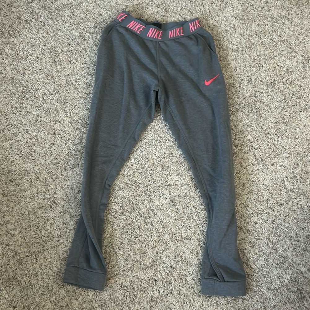 Nike joggers